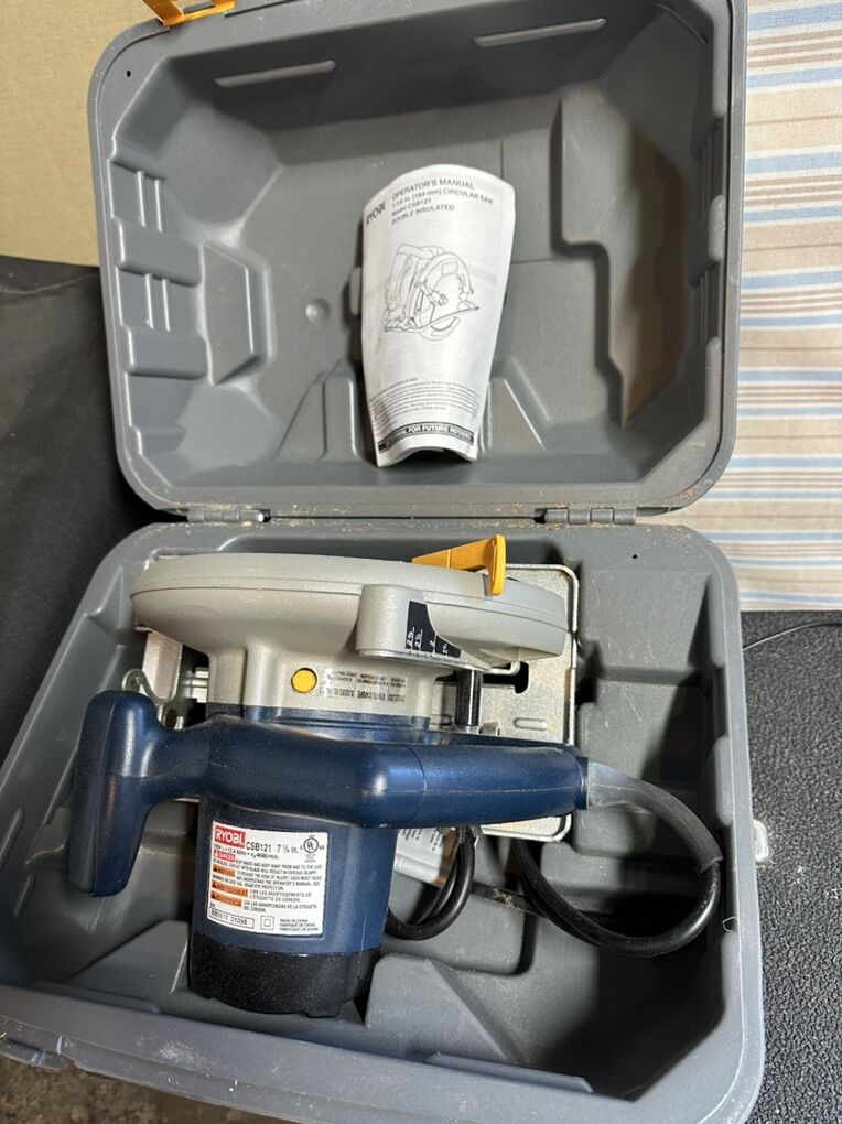 Ryobi CSB121 12 AMP 7-1/4 Circular Saw With Case