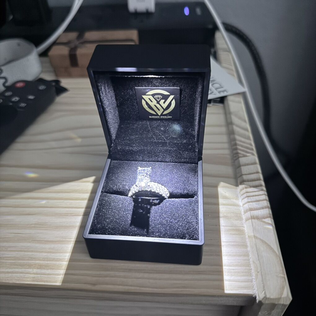 Engagement/wedding band Combo