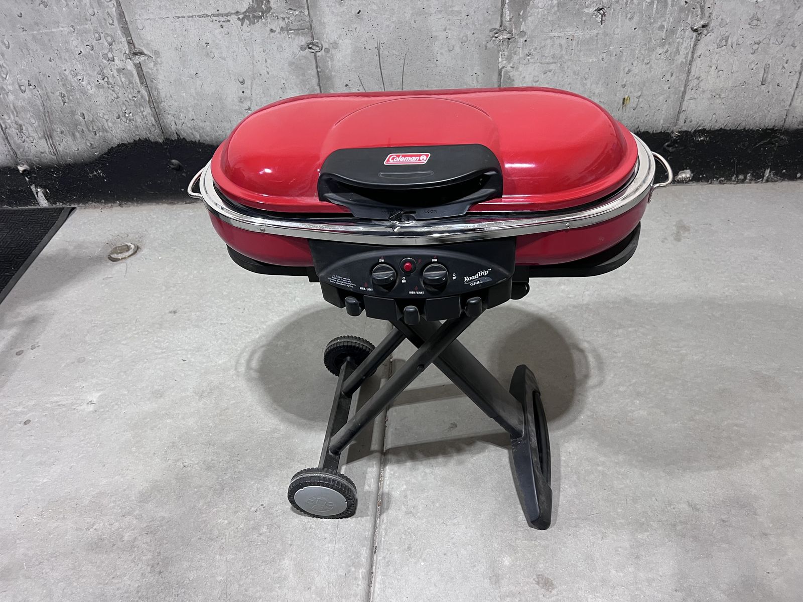 Coleman Road Trip Grill