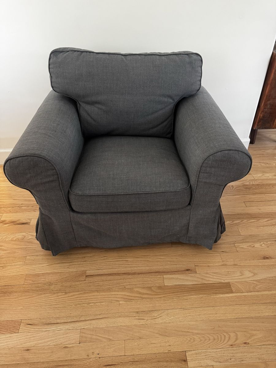 IKEA EKTORP — Comfortable, Washable Grey Fabric Armchair - Excellent Condition, Gently Used