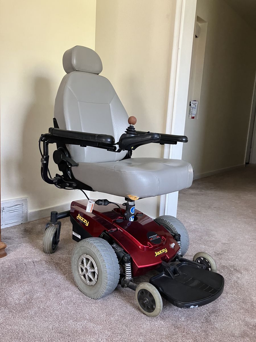 Power wheelchair