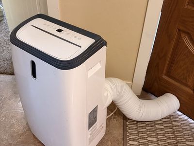 8000 BTU Portable Air Conditioner with 115V-60Hz Power