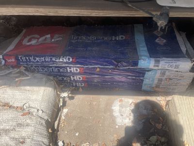 4 Bundles Gaff weatherwood roofing shingles