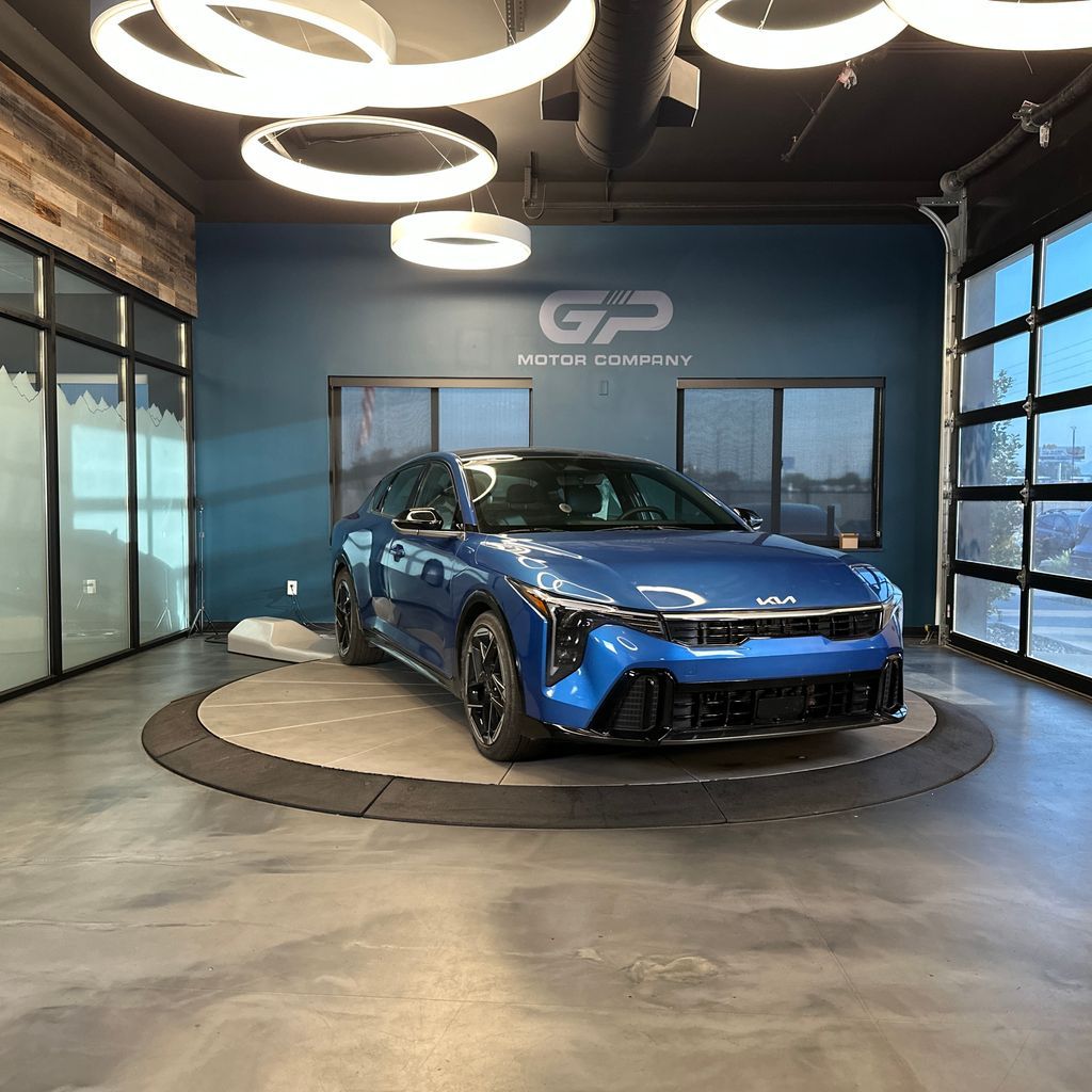 2025 Kia K4 GT-Line