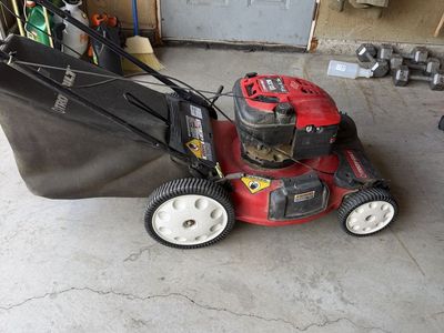 Troy-Bilt Tuff-Cut 220 21" 6.75HP Self-Propelled Smart-Speed Lawn Mower