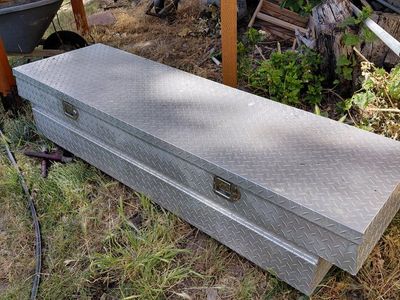 Delta Aluminum Diamond Plate 68.5" Truck Toolbox/Storage Box - Silver