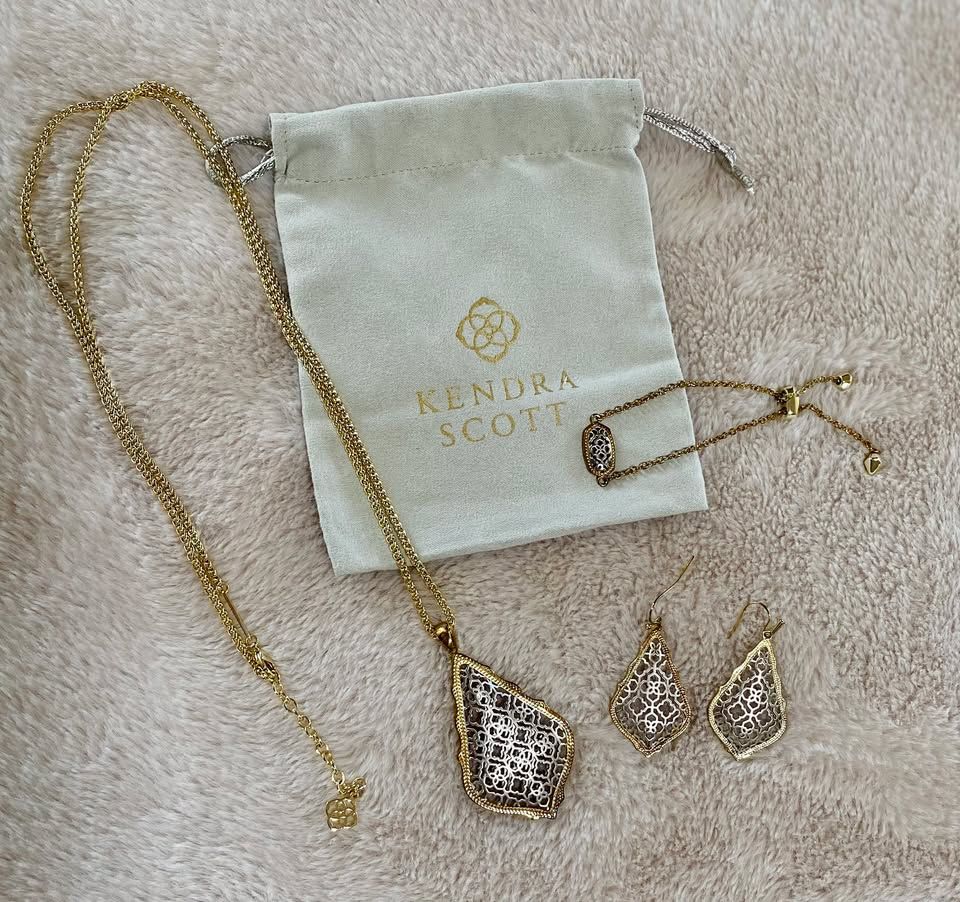 Kendra Scott Jewelry
