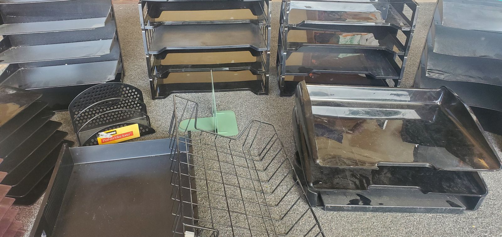 Mixed Lot: Office Desk Organizers - Trays, File Sorters, & Pen Holder - Black/Green