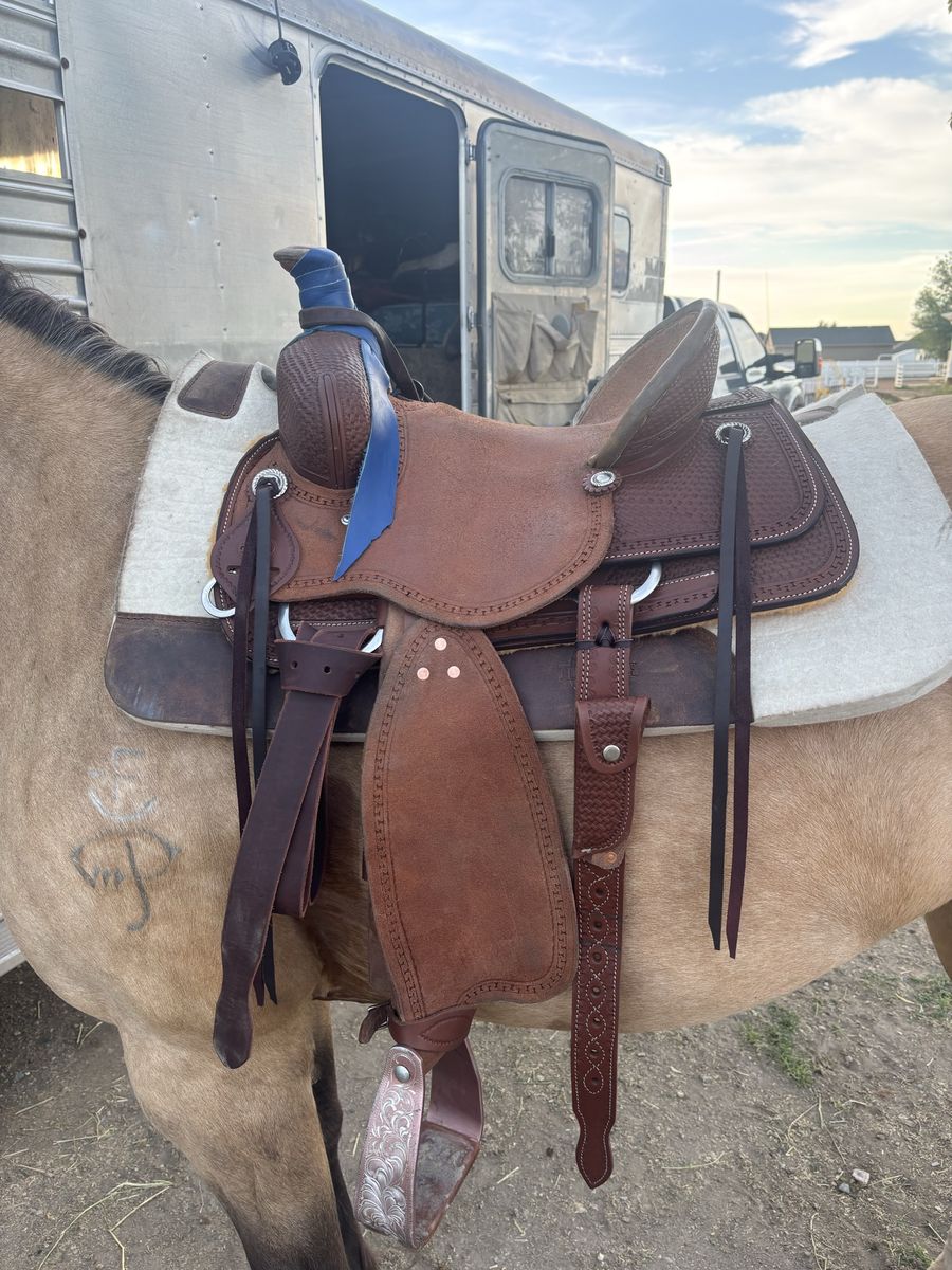 14” Corriente Association Saddle