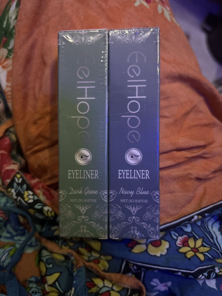 Blue and Green Arabic Eyeliner