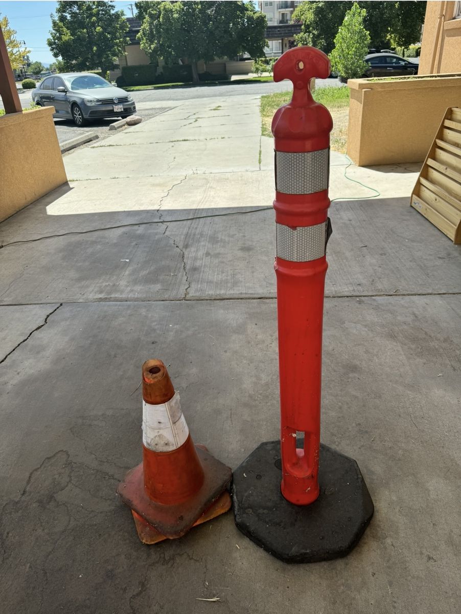 2 Reflective Safety Posts