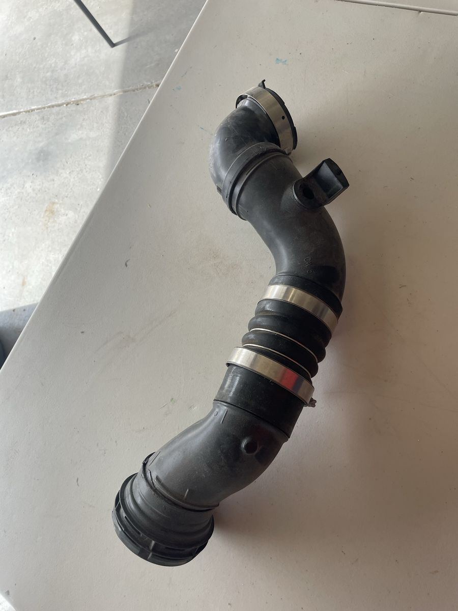 Intercooler tube 2011 ford