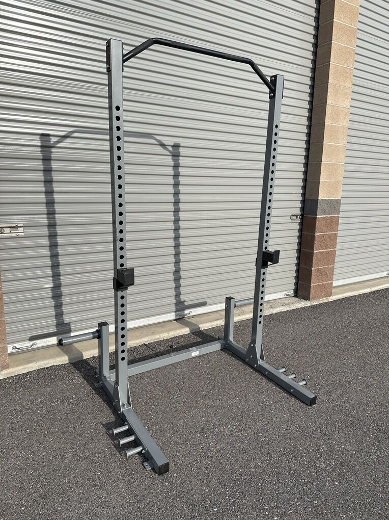 Squat Rack/Pull Up Bar