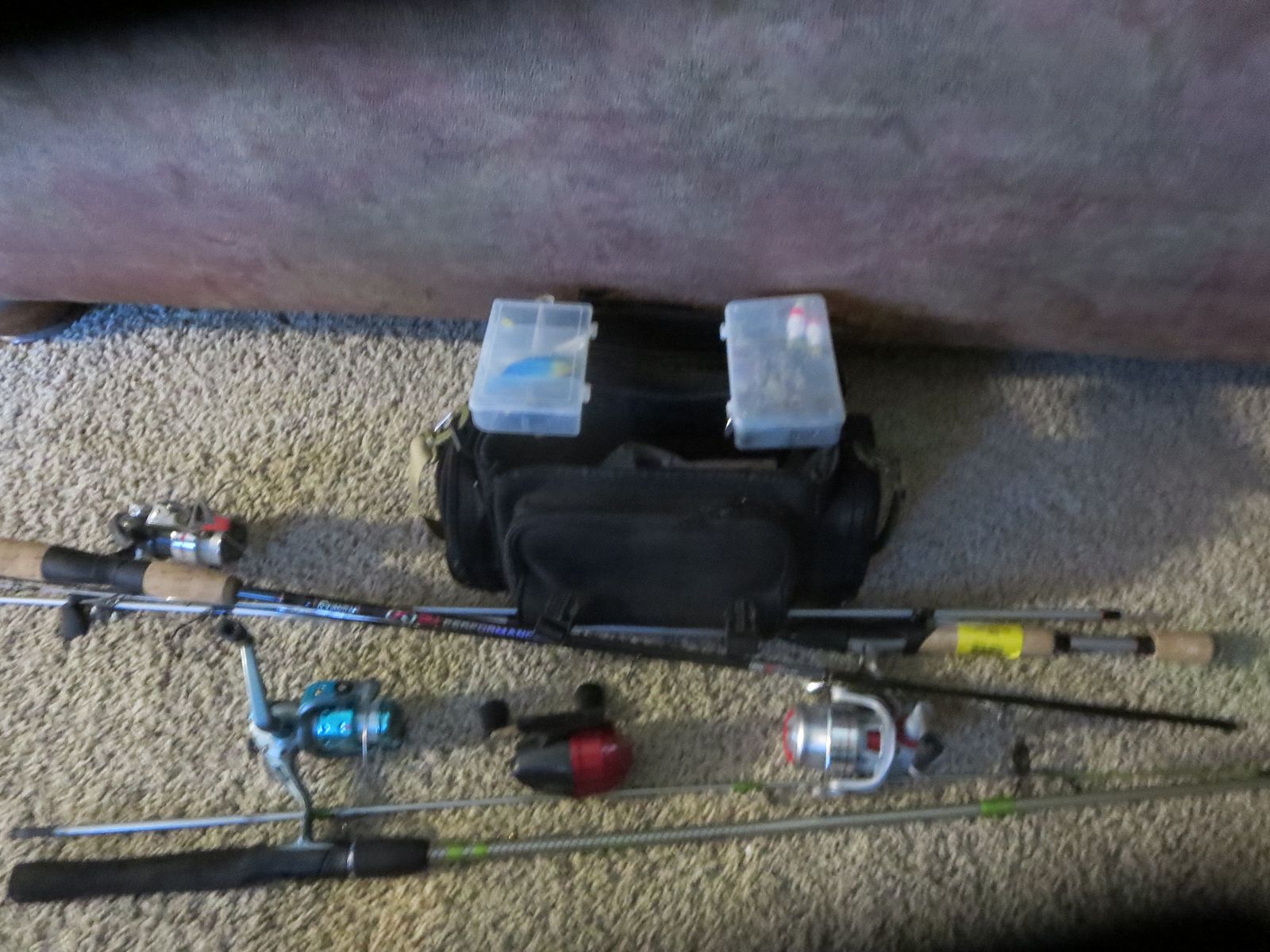 Used Fishing Rods and Reels Combo with Tackle Box and Lures - Performance Series Stinger Rod