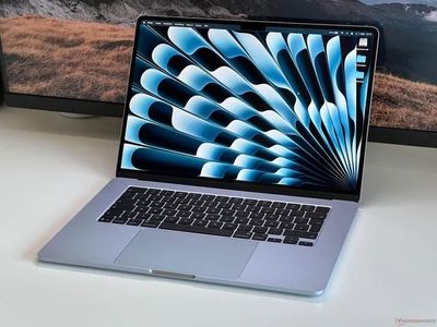 NEW Macbook Air 15" 512GB 16GB Memory