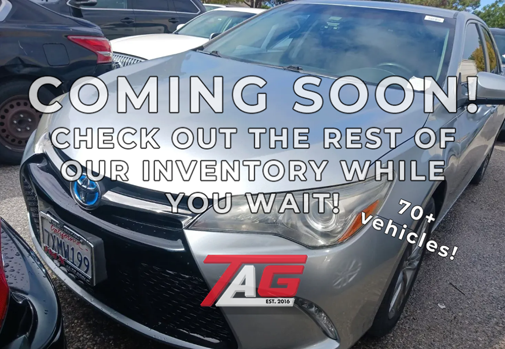 2017 TOYOTA CAMRY SE