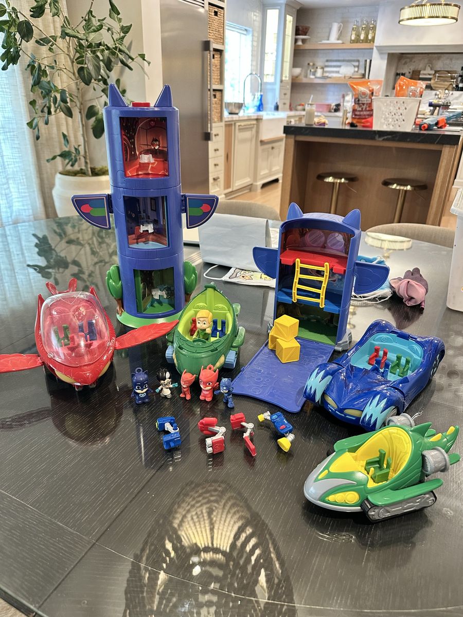 PJ Masks HQ Playset Lot with Vehicles and Figures Used Good