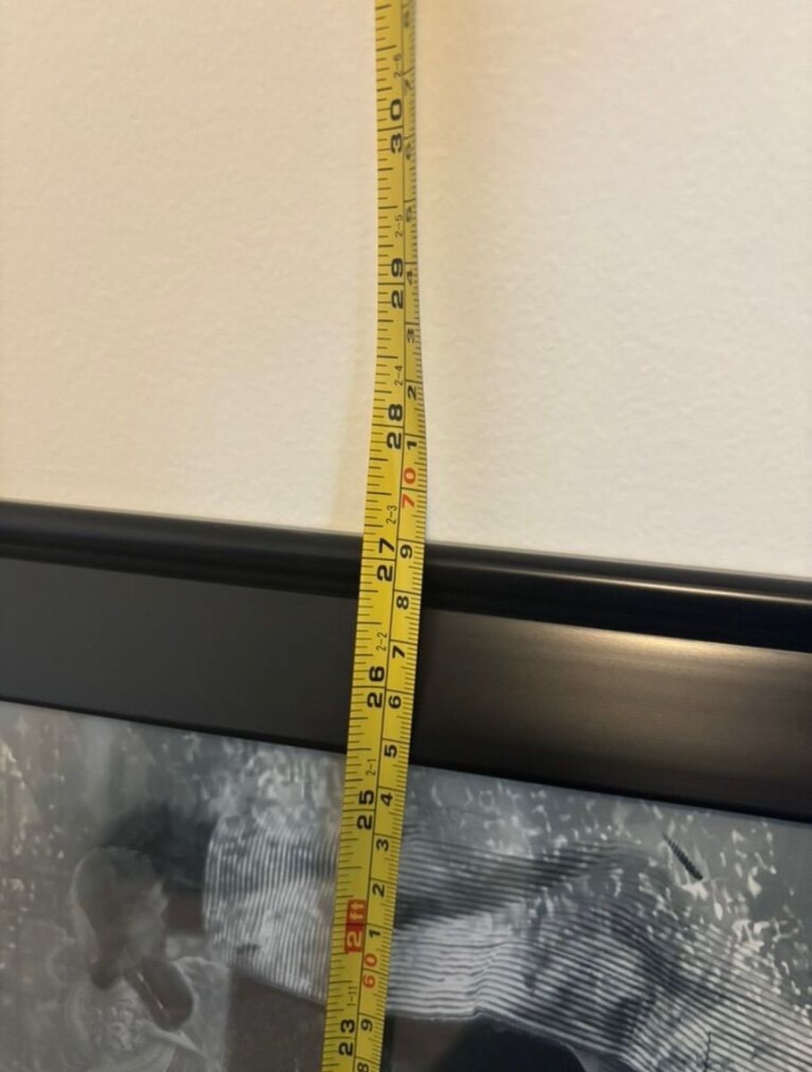 Main image 3