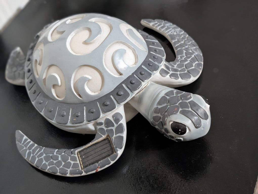 VP Home Tribal Sea Turtle Solar Powered LED Outdoor Decor Garden Light