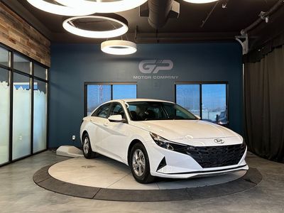 2023 HYUNDAI ELANTRA SE