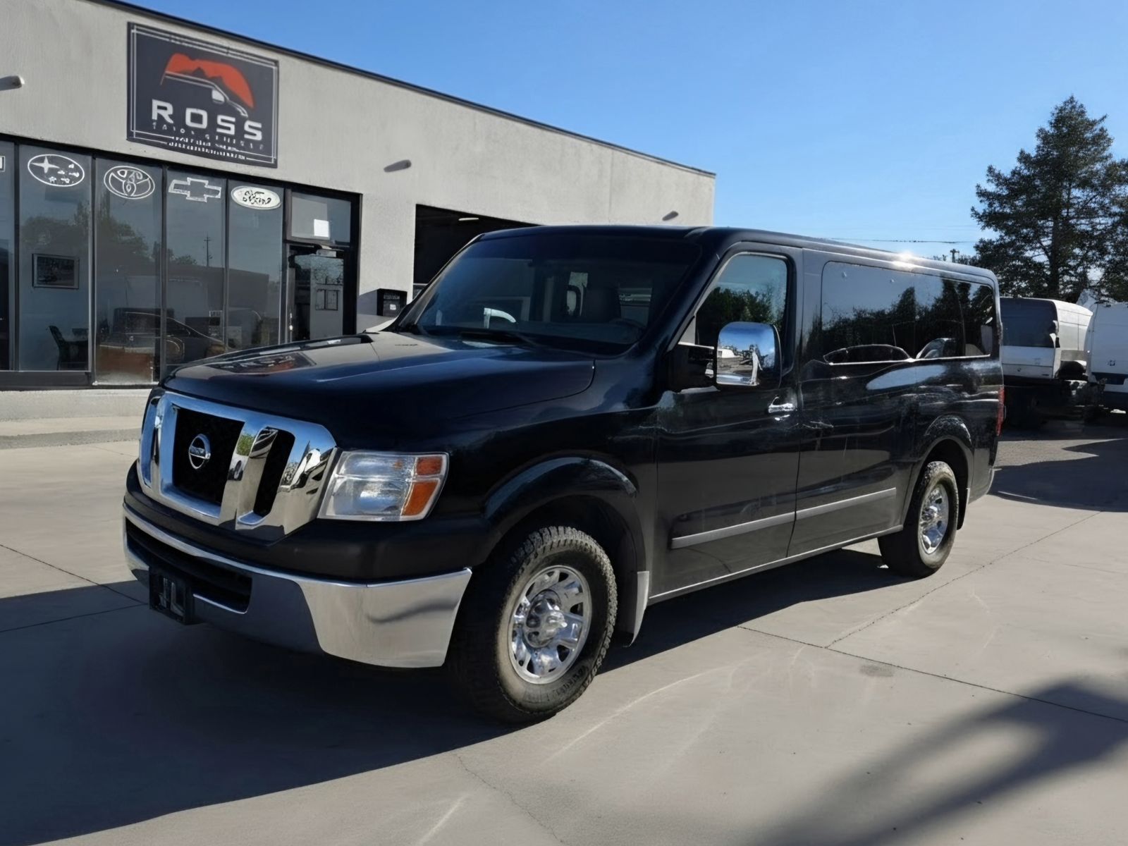 2013 Nissan NV 3500 HD SL