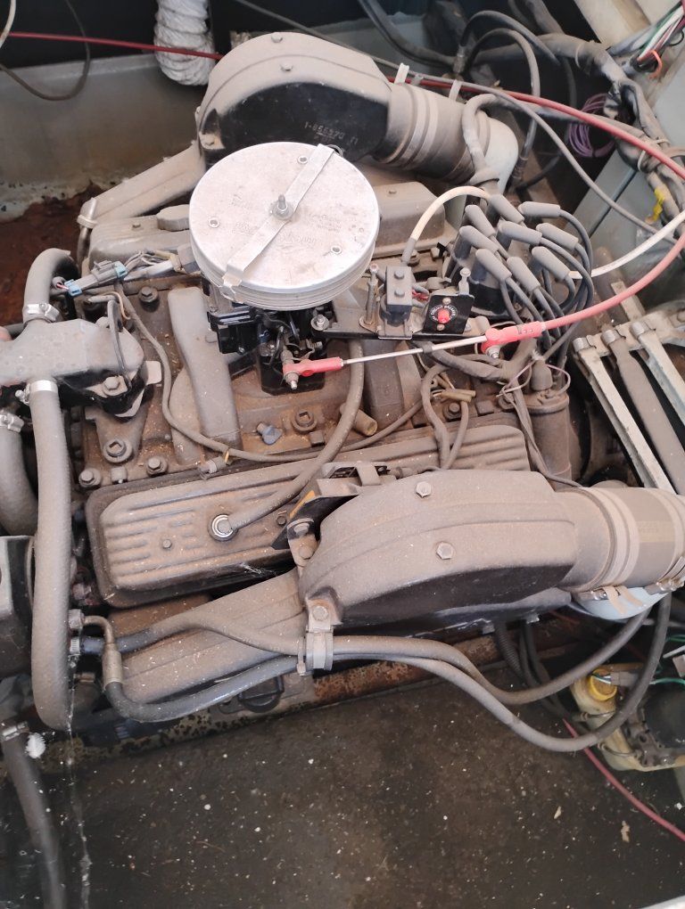 small block Chevy marine engines