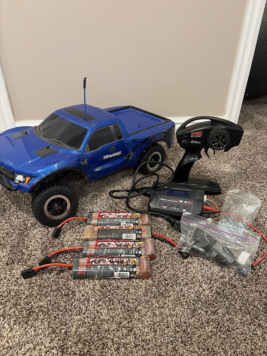 Traxxas Ford Raptor SVT 1/10 Scale Bundle with Controller & NiMH Charger