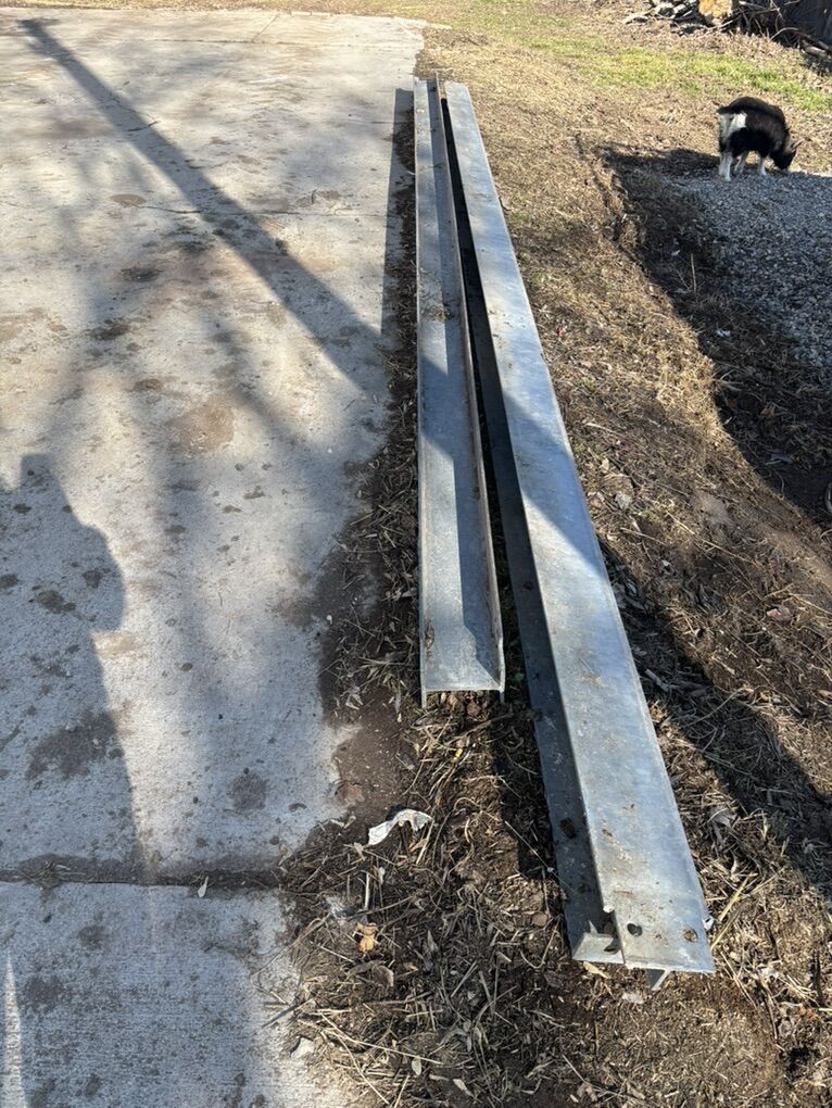 Used 6x6x18' Beams
