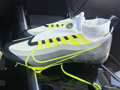 Nike vapor Edge Pro 360 Football Cleats