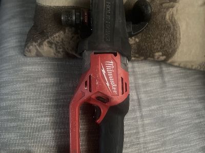Milwaukee m18 hole hawg