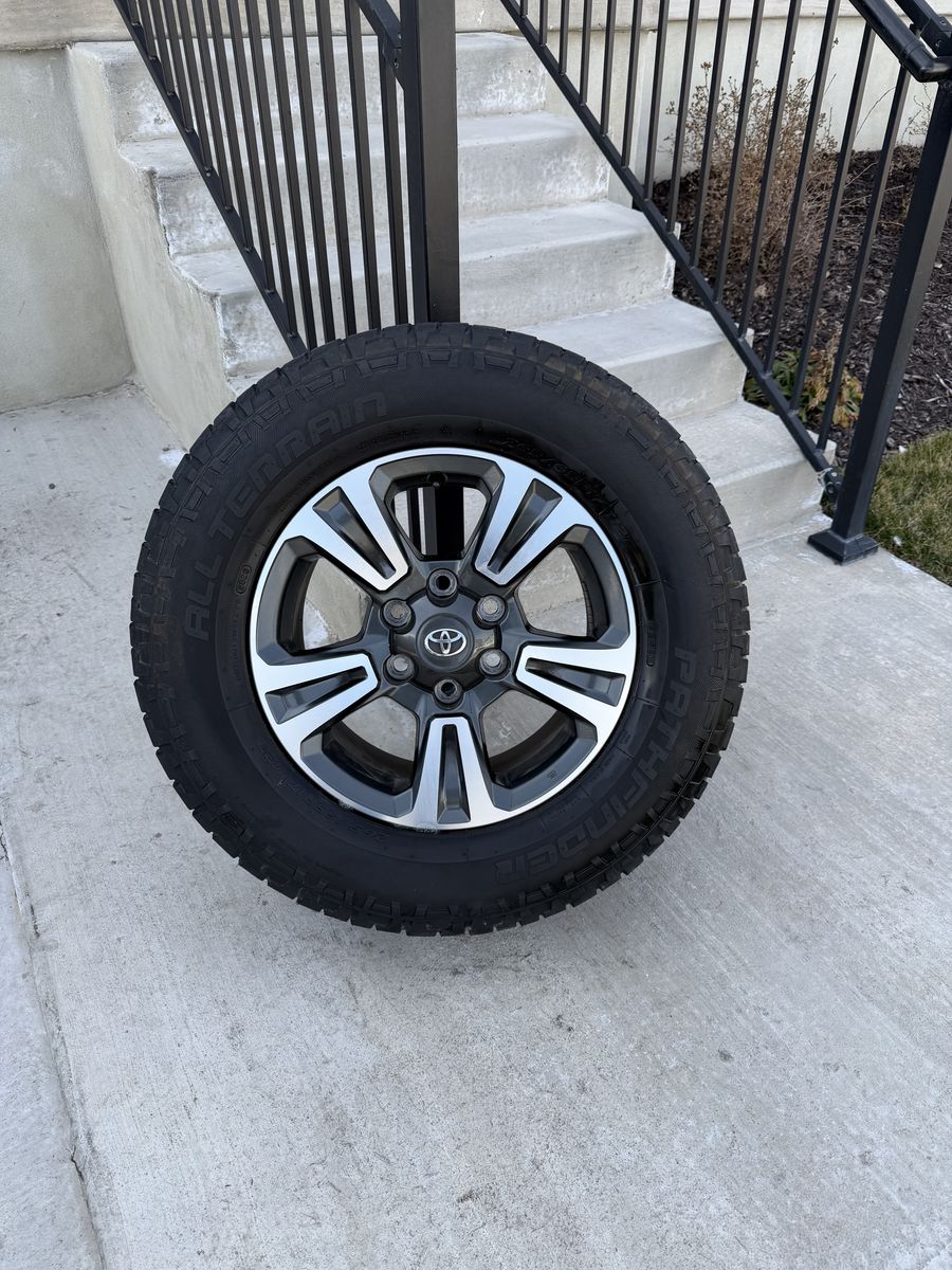 Toyota Tacoma 4Runner Rims and Tires 265/70R17