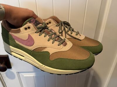 Nike Air Max Size 15