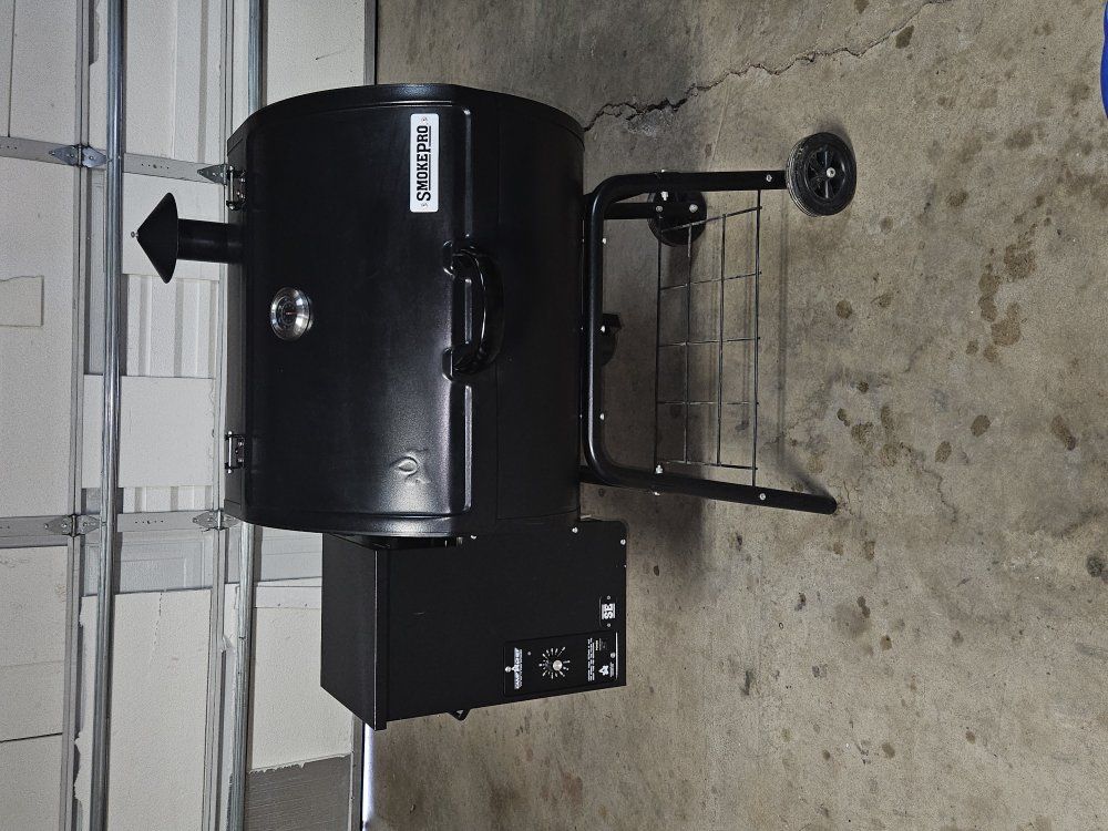 Main image 3