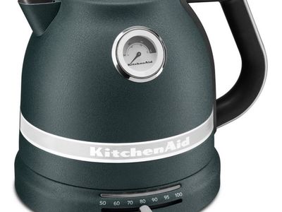KitchenAid Electric Kettle in Pebbled Palm (New)