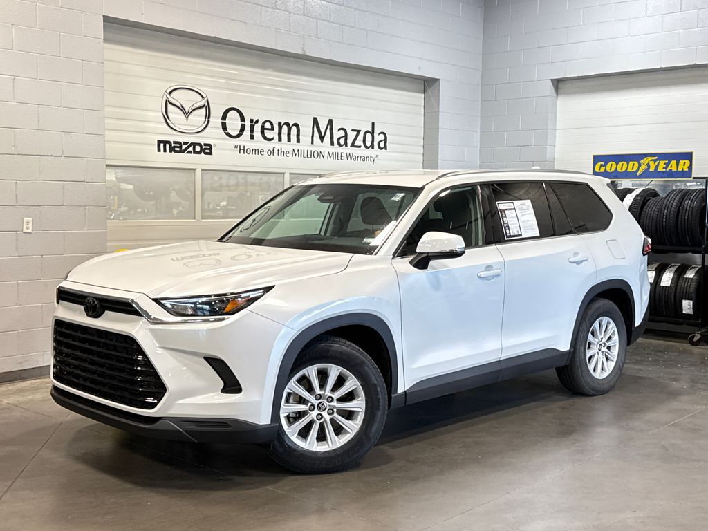 2025 Toyota Grand Highlander XLE