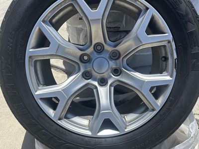 Roadian HTX RH5 All-Season Tire on Aluminum Wheel - 275/55R20, Good shape, Minor Scuffs