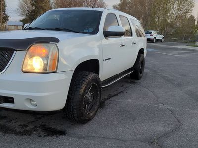 2007 GMC YUKON Denali