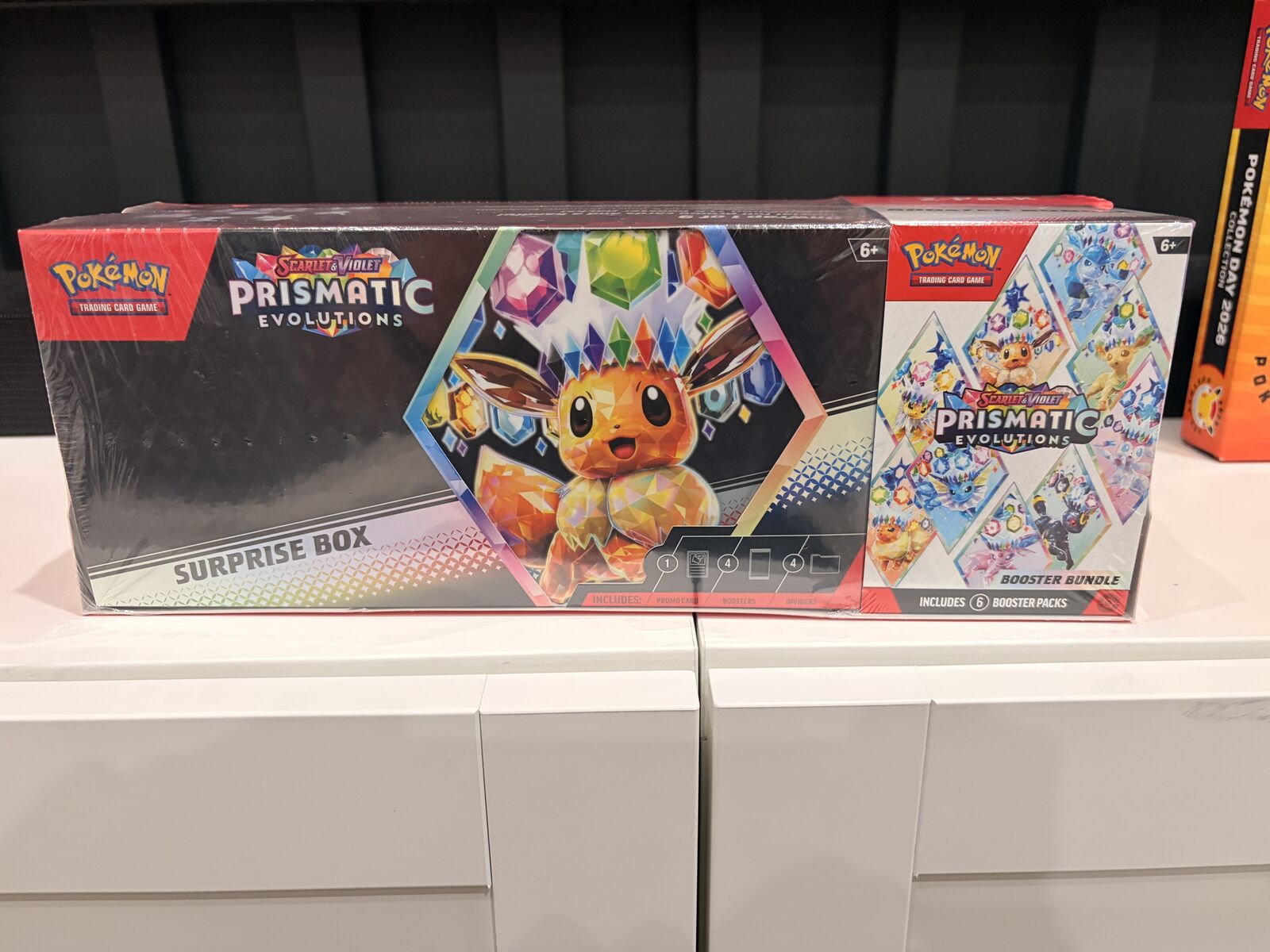Pokemon TCG Prismatic Surprise Box-Booster Bundle