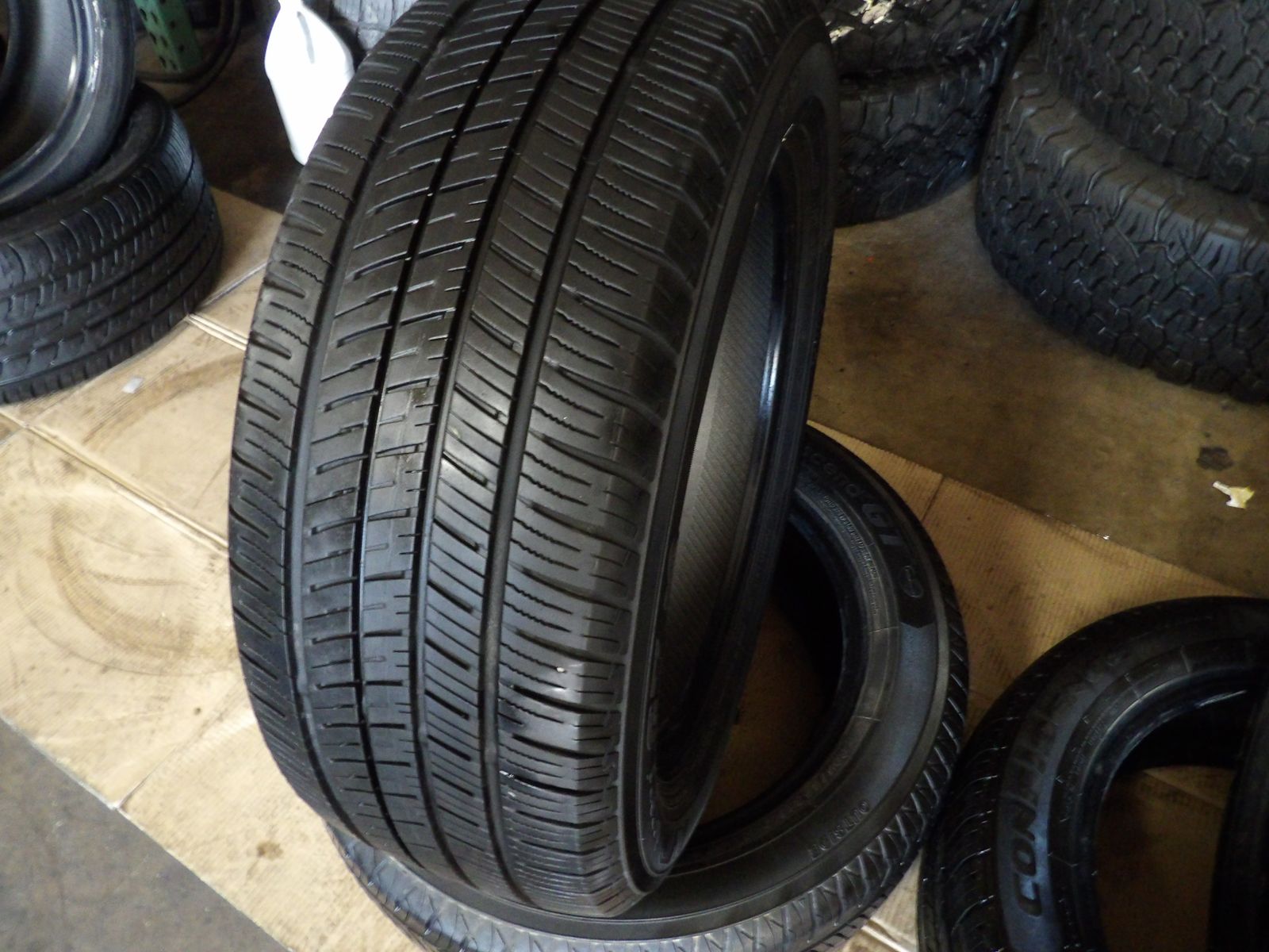 205/55R16 YOKOHAMA AVID ASCEND GT PAIR OF TWO USED TIRES