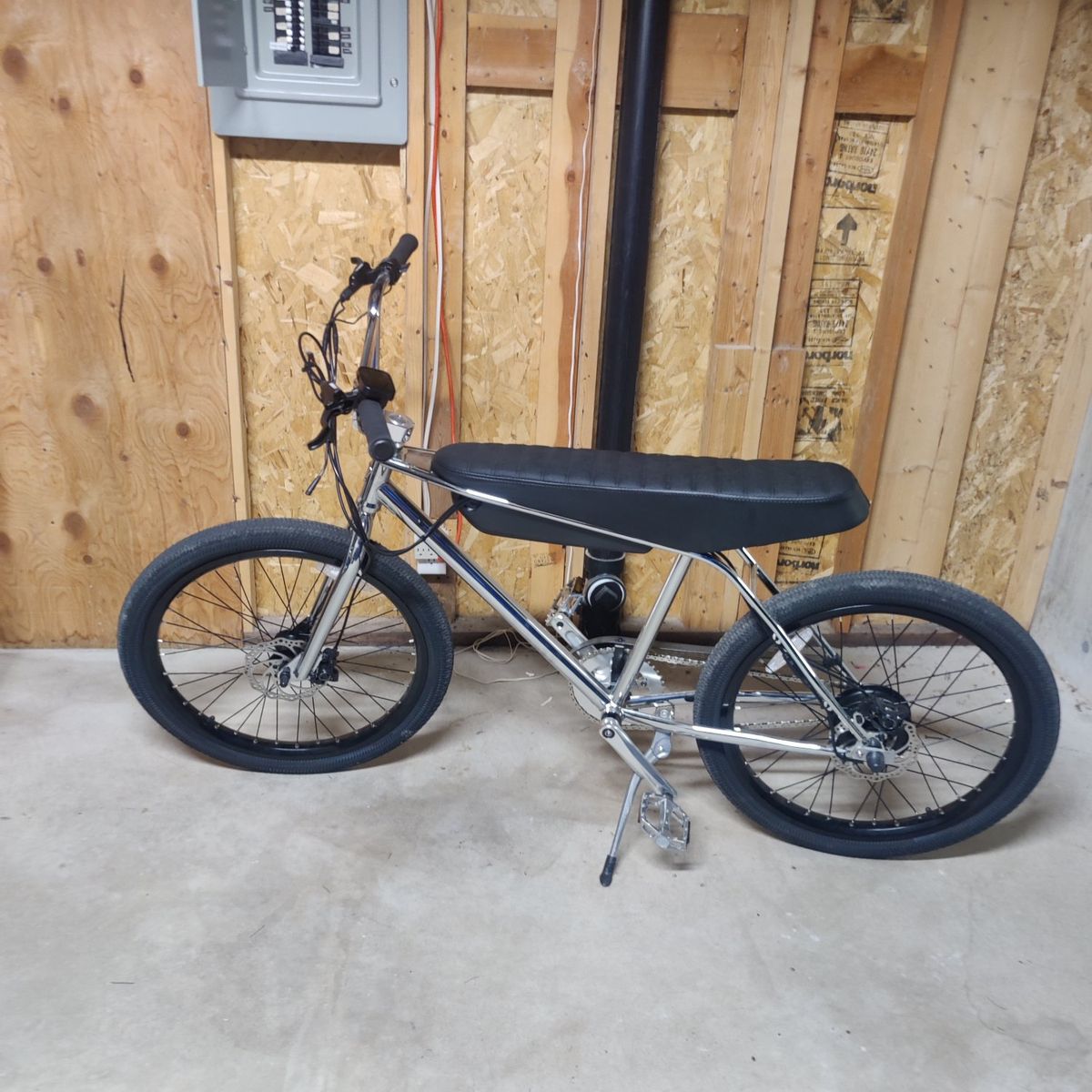 Zooz Urban Ultralight Electric Bike