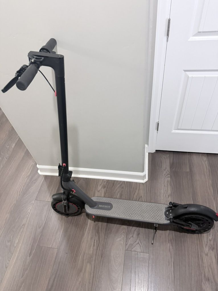 Brand New 500W Electric Scooter (MAXSHOT V1SPRO)