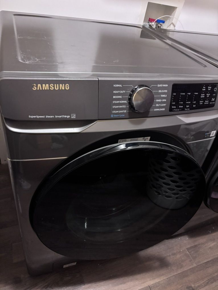 Samsung  Washer + Electric Dryer Set