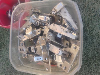 adjustable hidden cabinet hinges