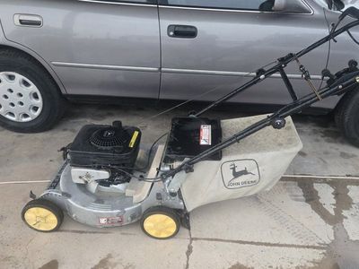 John Deere 14SZ lawn mower