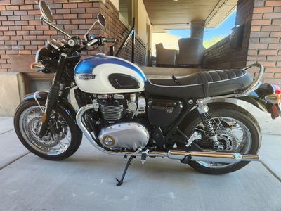 2019 Bonneville T120