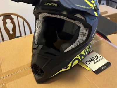 O’NEAL 2 SRS SPYDE XL Helmet