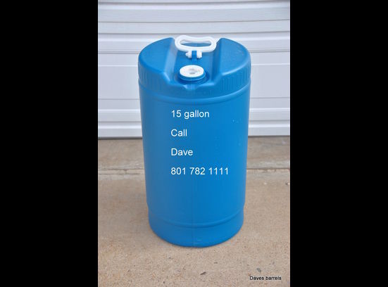 15 gallon plastic water storage barrels / drums fuel , water, food grade safe
