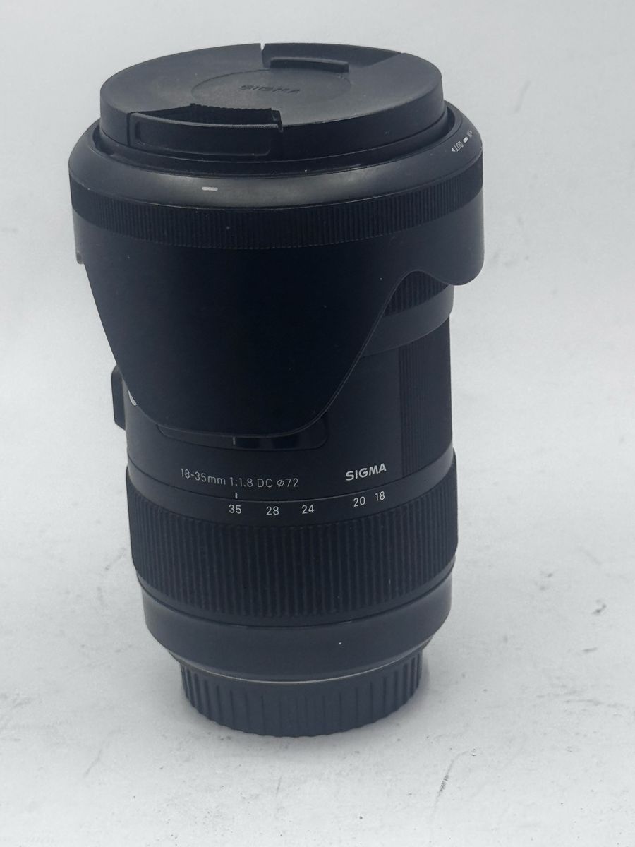 Sigma 18-35mm f/1.8 DC HSM Art Lens for Canon EF - APS-C DSLR Camera Lens