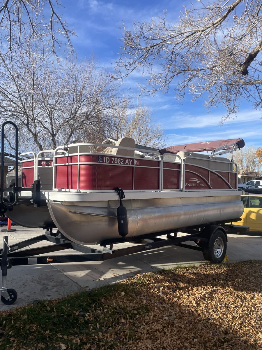 2019 Bennington 168 SV (40hp Yamaha)