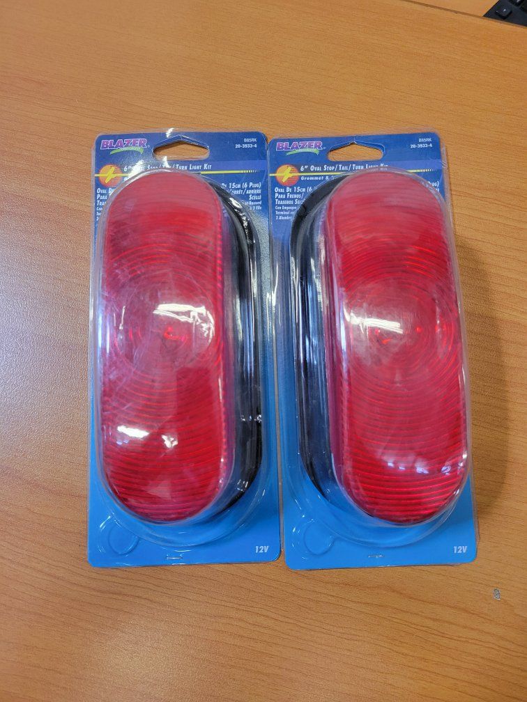 Blazer 6" Oval Stop / Tail / Turn Light Kit - 12V with Grommet & 3-Wire Pigtail (Set of 2)